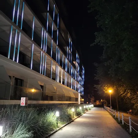 Perlowy A207 Przy Plazy Z Parkingiem W Cenie - Perlowa Przystan - سيانوزيتي