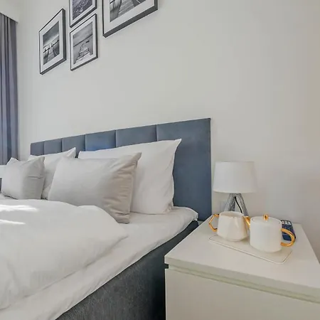 Perlowy A207 Przy Plazy Z Parkingiem W Cenie - Perlowa Przystan -