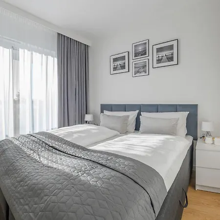 Perlowy A207 Przy Plazy Z Parkingiem W Cenie - Perlowa Przystan -